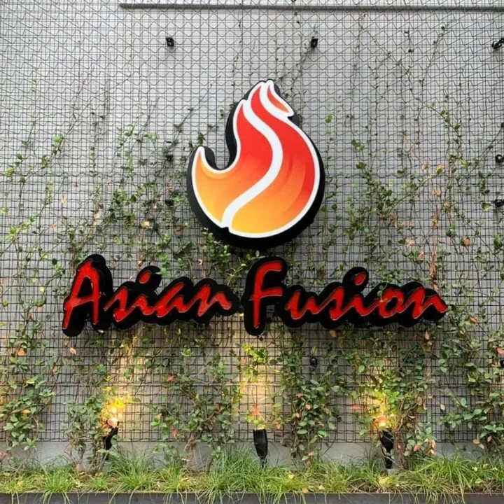 1618 Asian Fusion, business photo 2