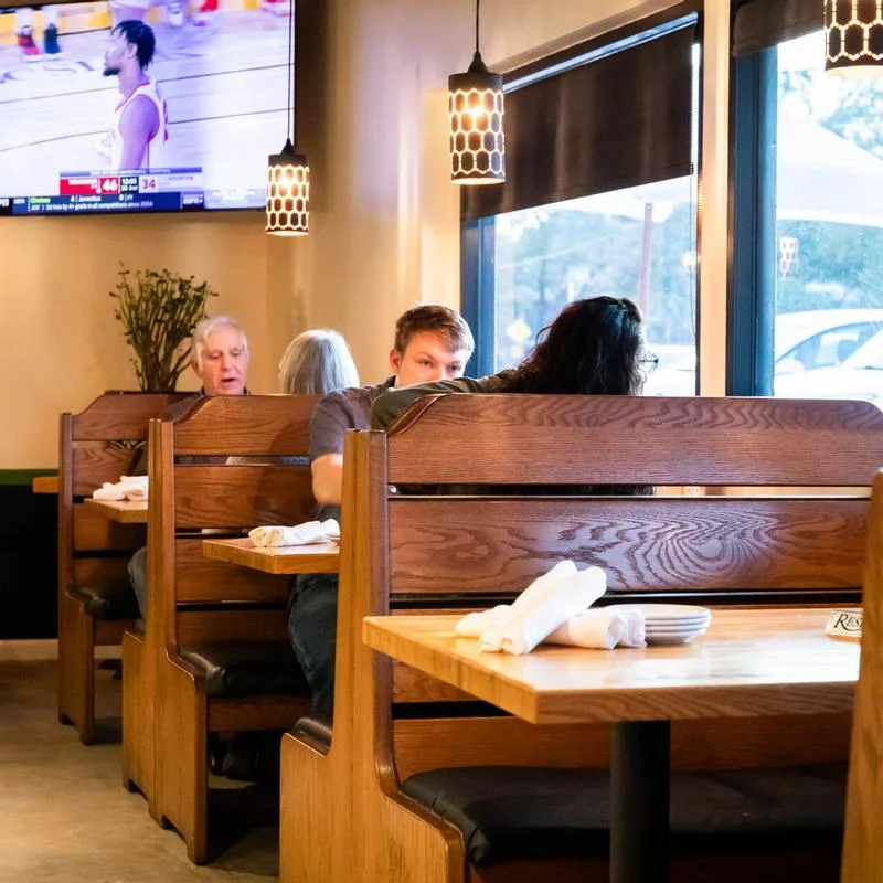 Curra's Hyde Park, business photo 2